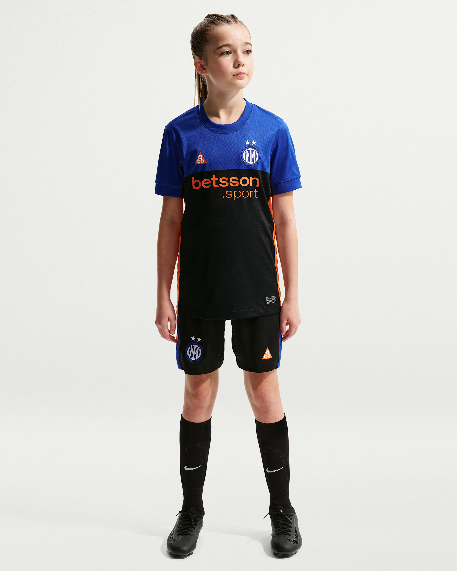 Inter Milan 2026 Stadium SE Older Kids' Nike ACG Dri-FIT Football